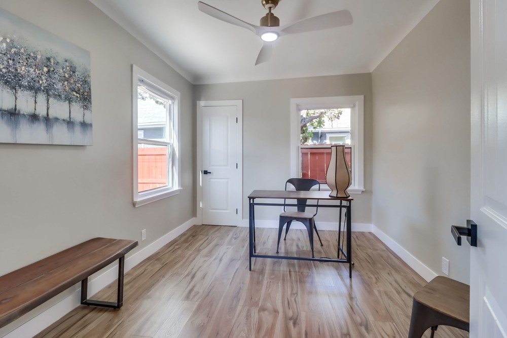 Virtual tour photo 27 of 44 for 2858 Monroe Ave
