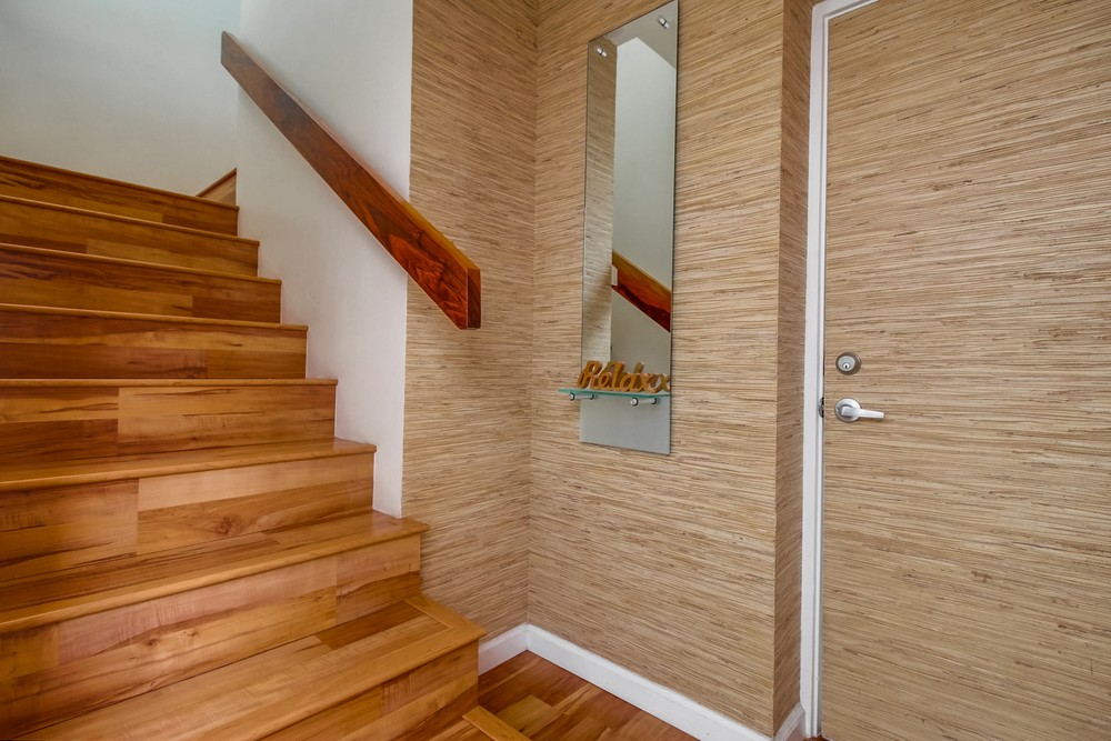 Virtual tour photo 5 of 39 for 2860 State St