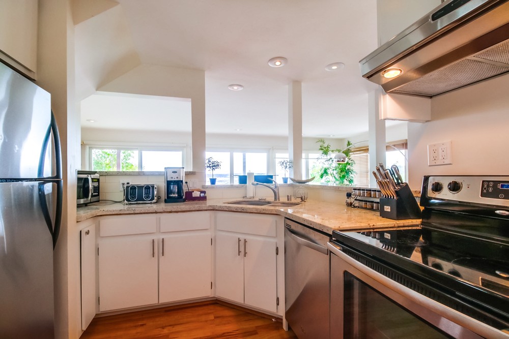 Virtual tour photo 7 of 39 for 2860 State St