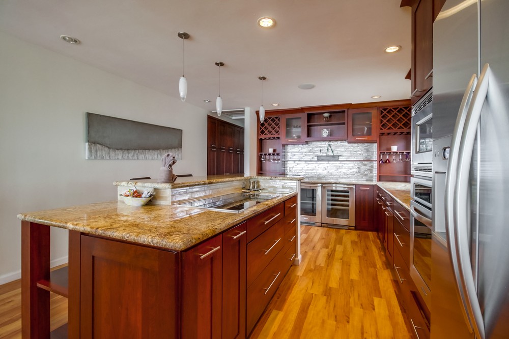 Virtual tour photo 9 of 39 for 2860 State St