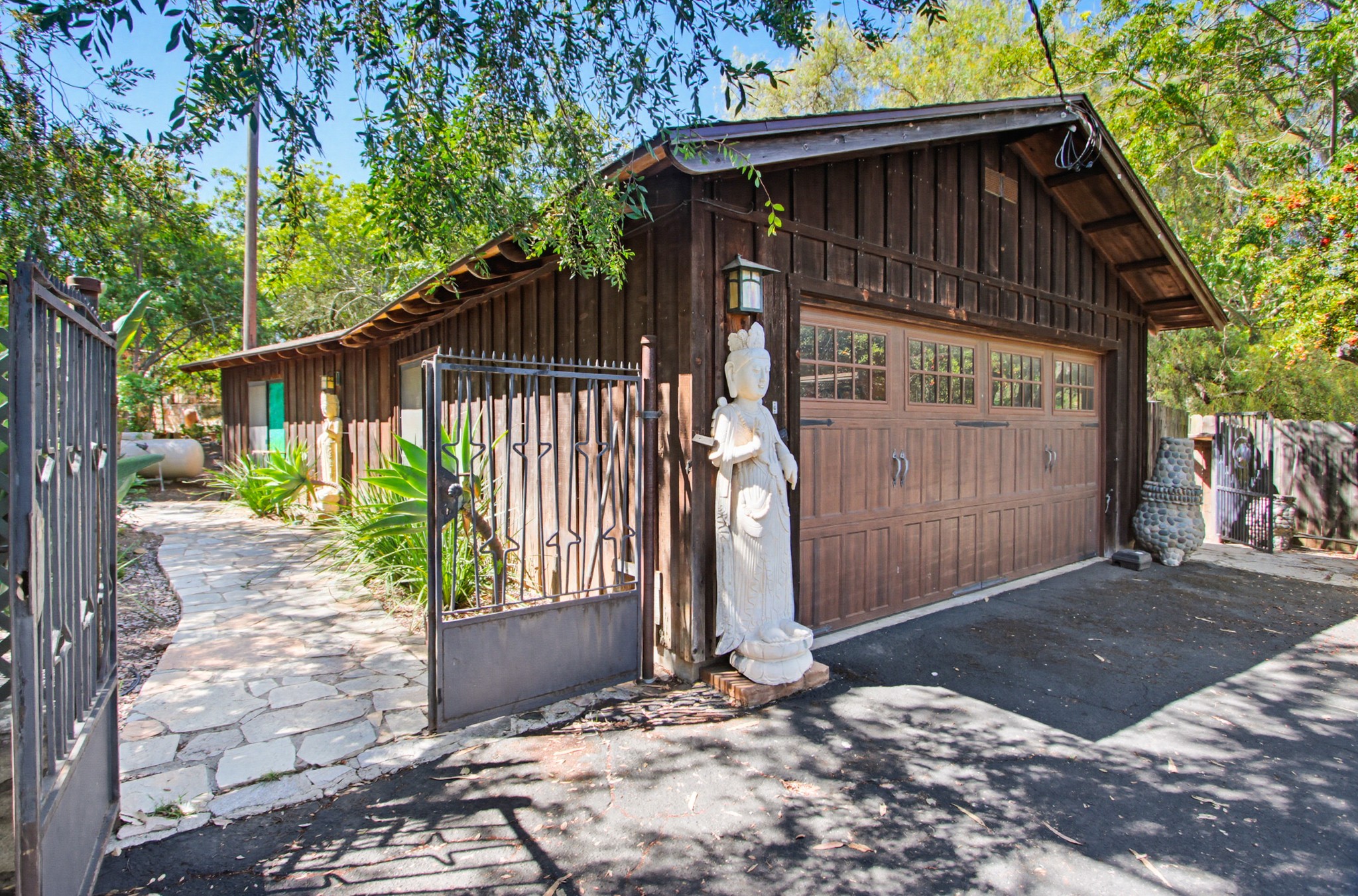 Virtual tour photo 7 of 91 for 28605 Rolling Rock Rd
