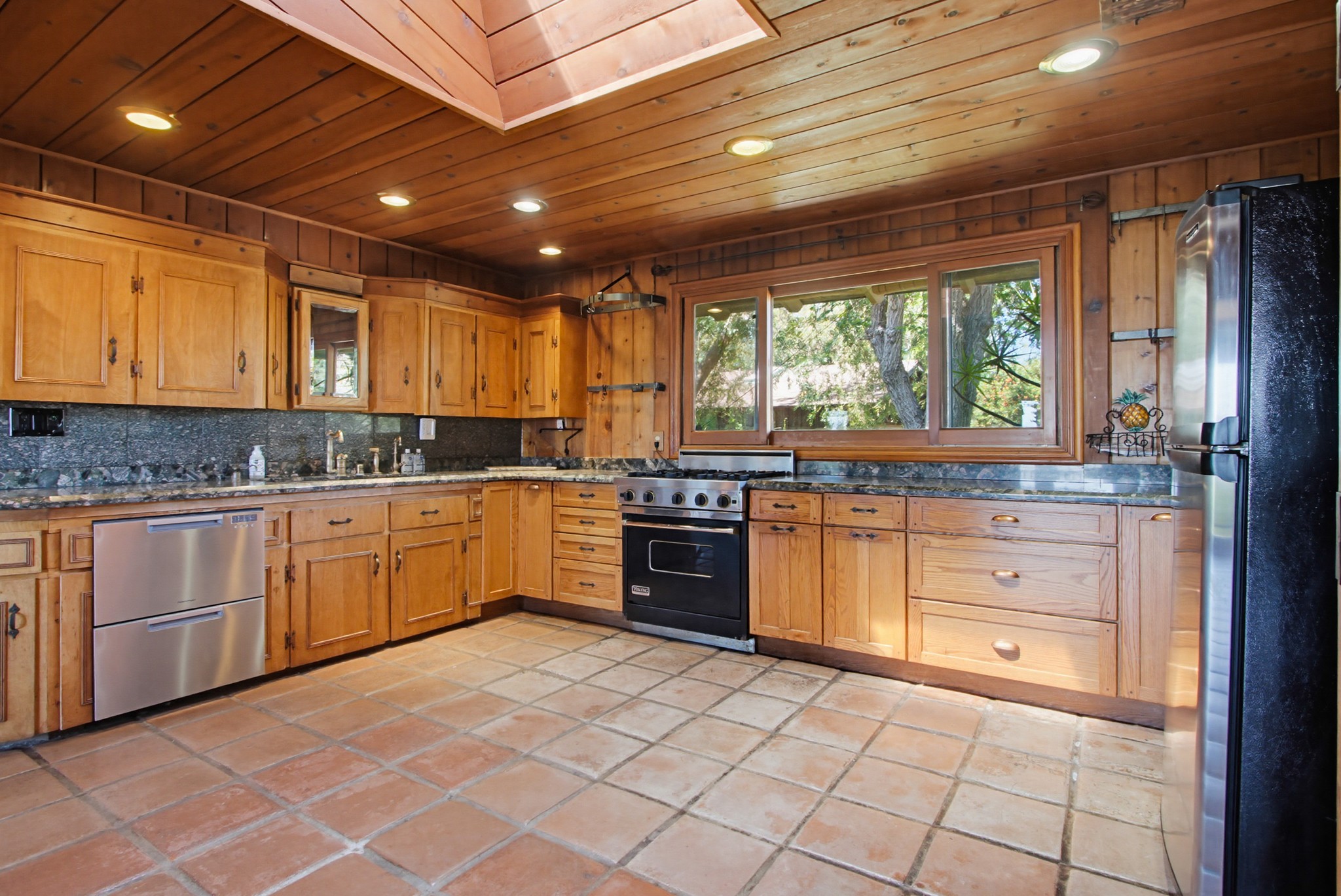 Virtual tour photo 40 of 91 for 28605 Rolling Rock Rd