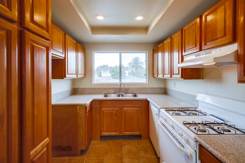 Virtual tour photo 14 of 32 for 2861 B St #6