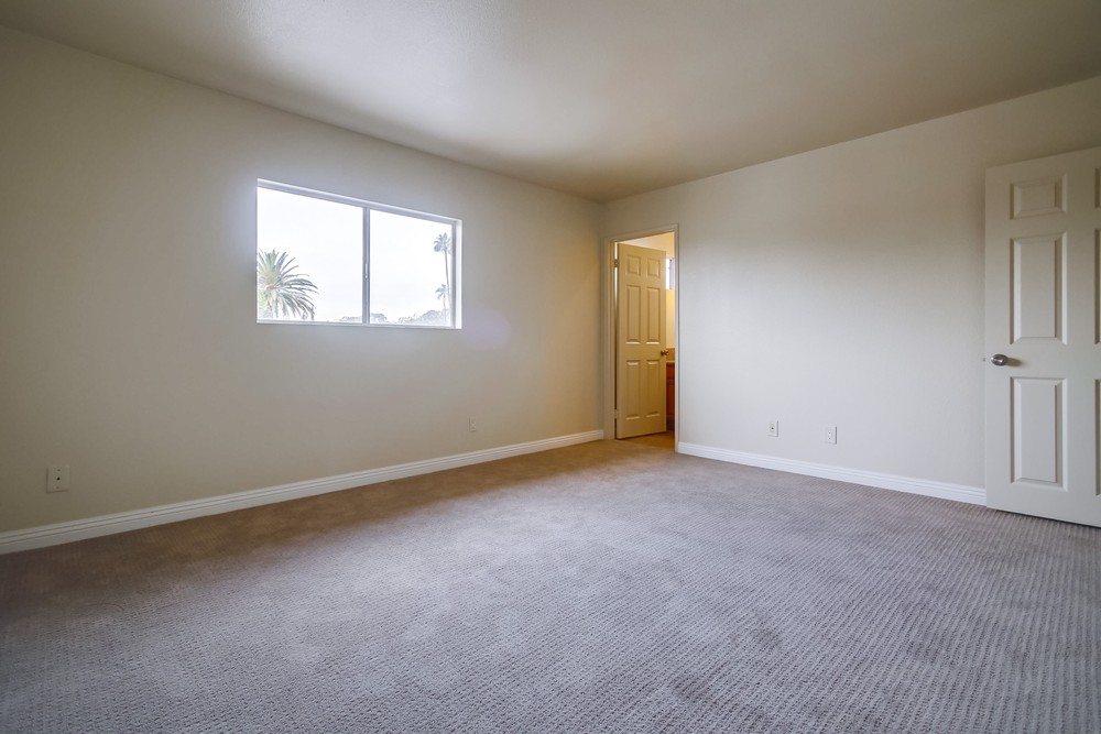 Virtual tour photo 19 of 32 for 2861 B St #6