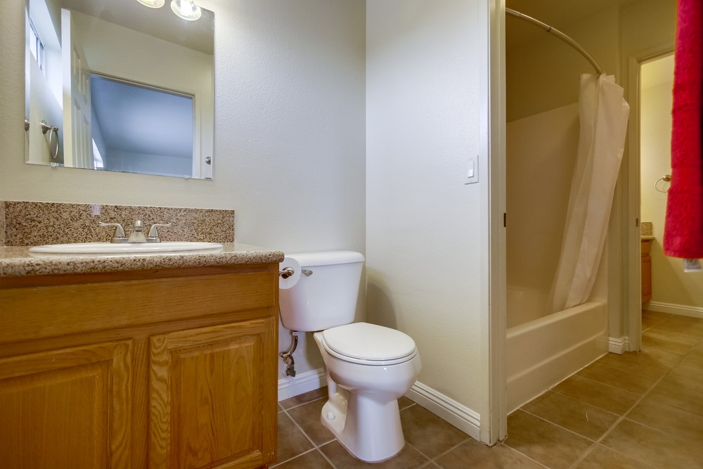 Virtual tour photo 21 of 32 for 2861 B St #6