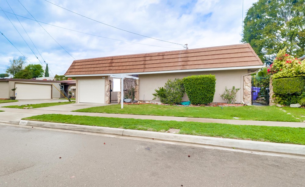 Virtual tour photo 4 of 57 for 2861 Epaulette St