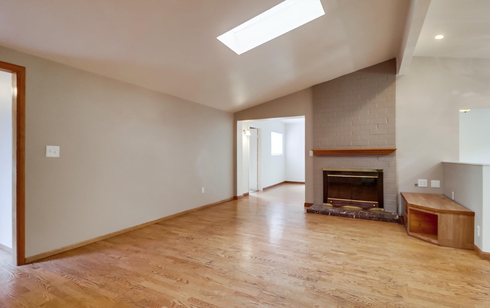 Virtual tour photo 11 of 57 for 2861 Epaulette St