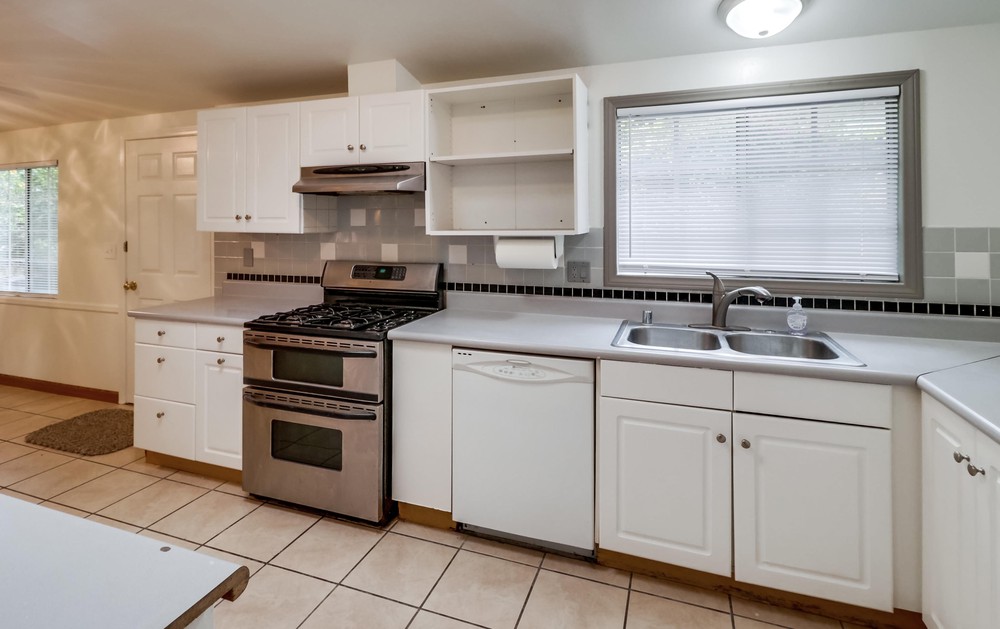 Virtual tour photo 20 of 57 for 2861 Epaulette St