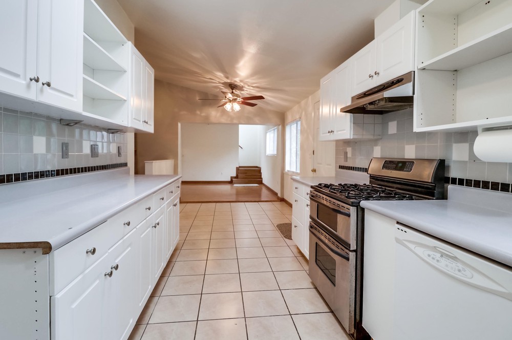 Virtual tour photo 21 of 57 for 2861 Epaulette St