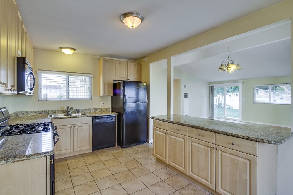Virtual tour photo 11 of 24 for 2862 Amulet St
