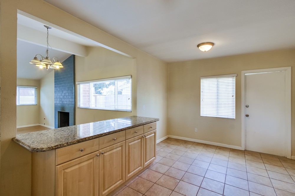 Virtual tour photo 12 of 24 for 2862 Amulet St