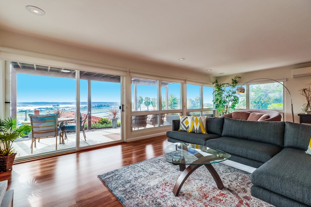Virtual tour photo 9 of 47 for 2862 State St