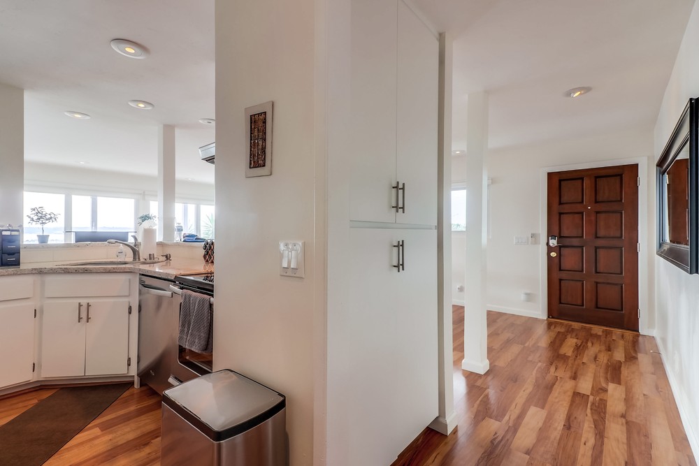 Virtual tour photo 21 of 47 for 2862 State St