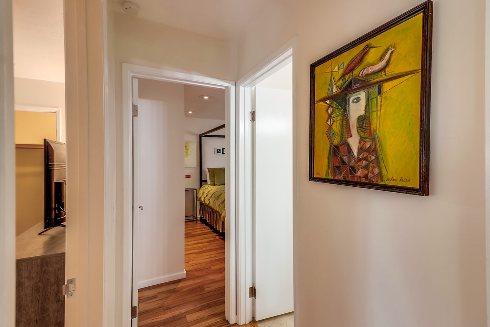 Virtual tour photo 27 of 47 for 2862 State St