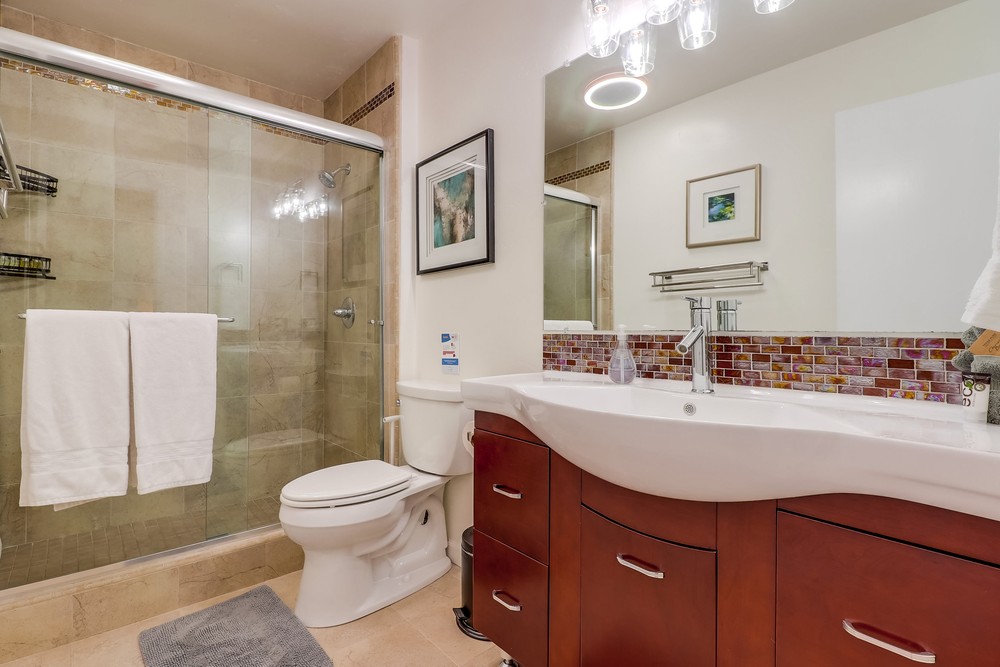 Virtual tour photo 29 of 47 for 2862 State St