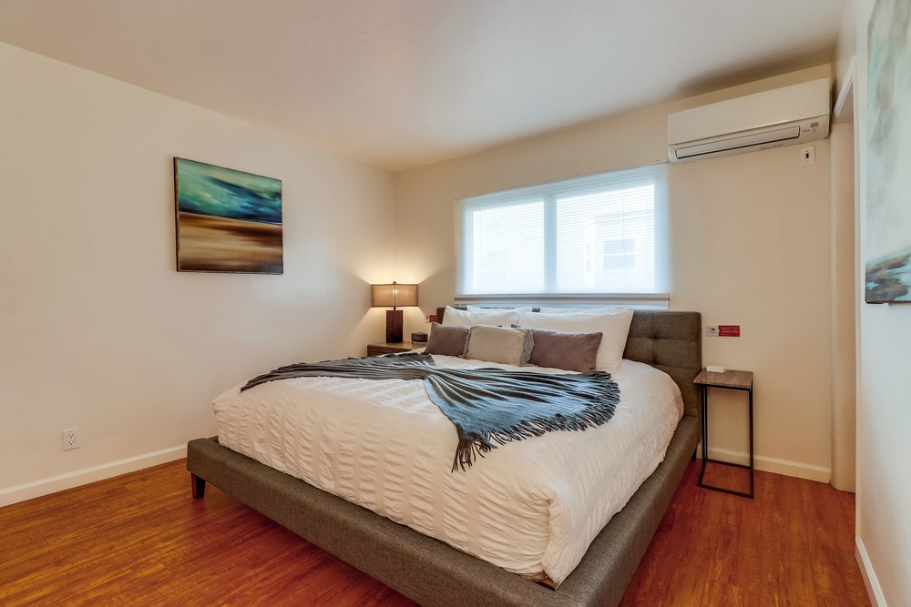 Virtual tour photo 32 of 47 for 2862 State St
