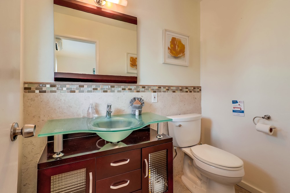 Virtual tour photo 34 of 47 for 2862 State St