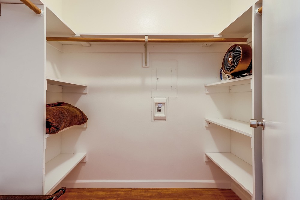Virtual tour photo 35 of 47 for 2862 State St