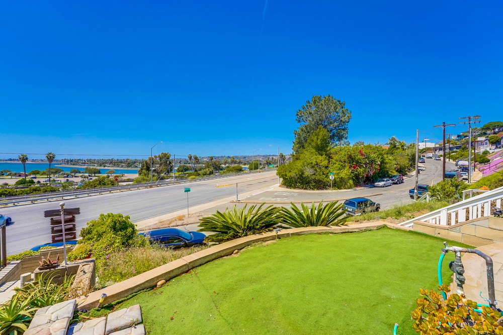 Virtual tour photo 6 of 57 for 2865 Morena Blvd