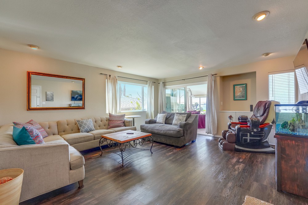Virtual tour photo 10 of 57 for 2865 Morena Blvd