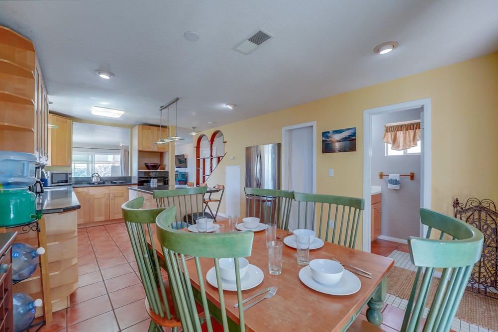 Virtual tour photo 22 of 57 for 2865 Morena Blvd