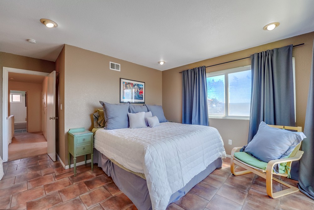 Virtual tour photo 35 of 57 for 2865 Morena Blvd