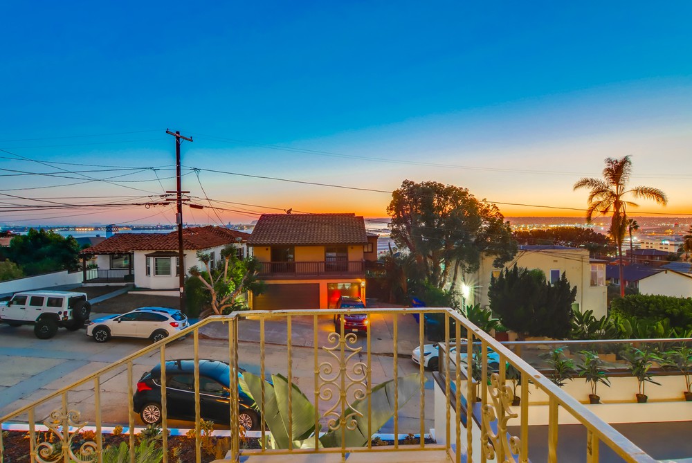 Virtual tour photo 7 of 131 for 2865 State St