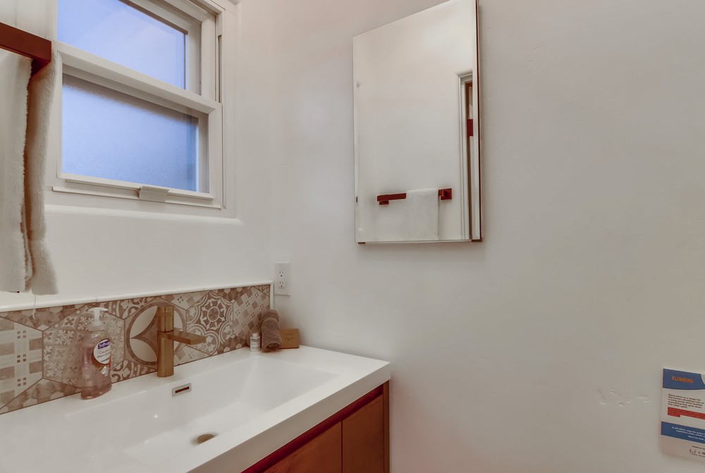 Virtual tour photo 73 of 131 for 2865 State St