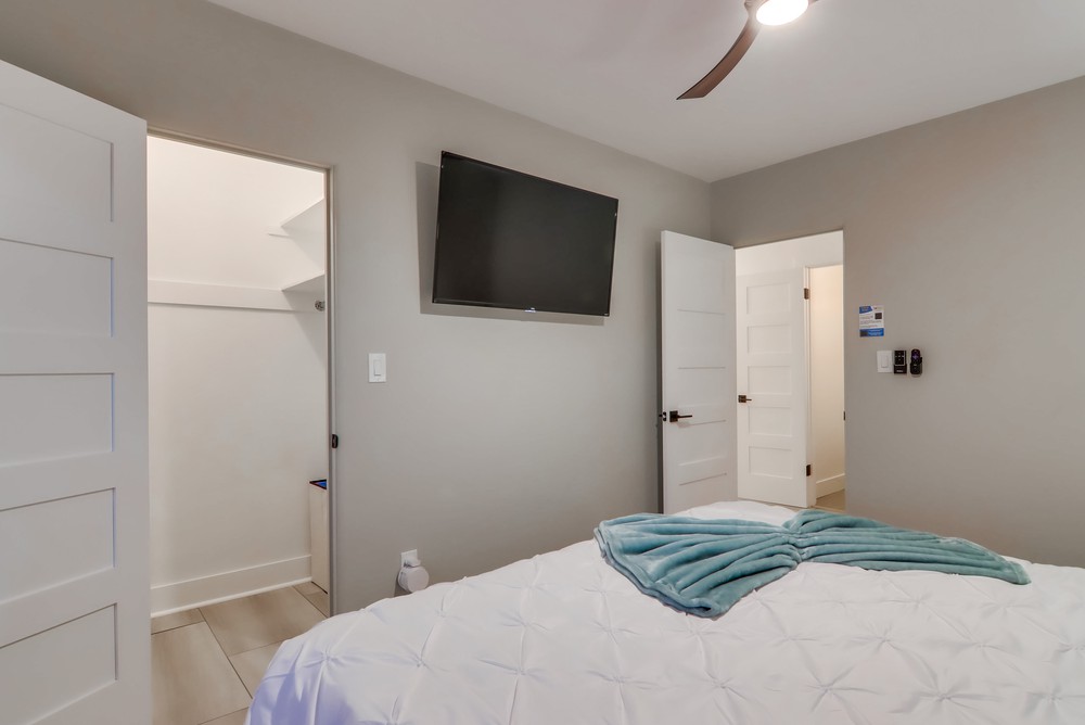 Virtual tour photo 77 of 131 for 2865 State St