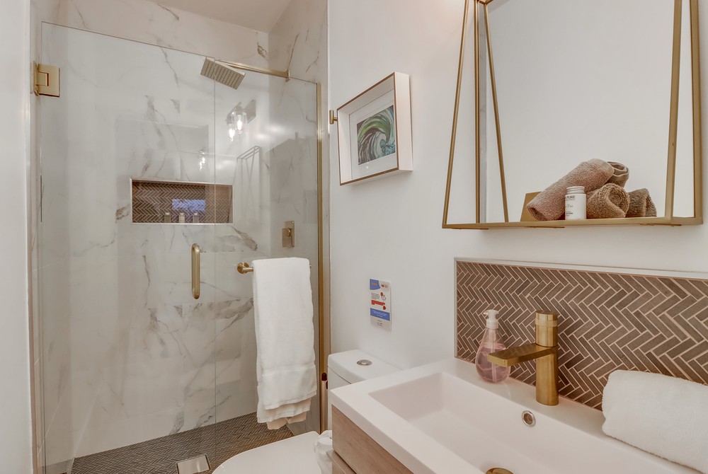 Virtual tour photo 78 of 131 for 2865 State St