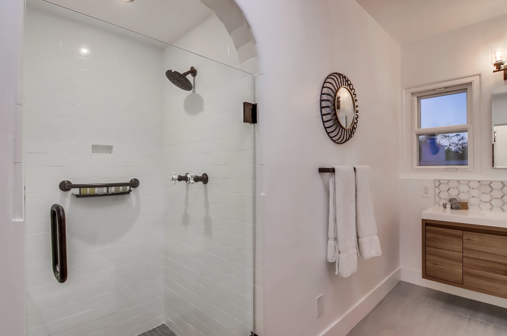 Virtual tour photo 85 of 131 for 2865 State St