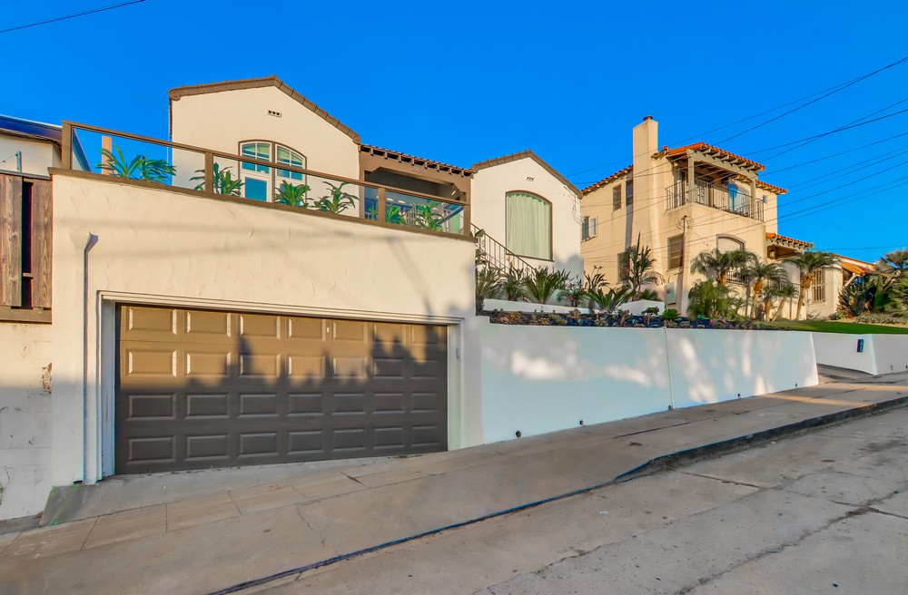 Virtual tour photo 90 of 131 for 2865 State St