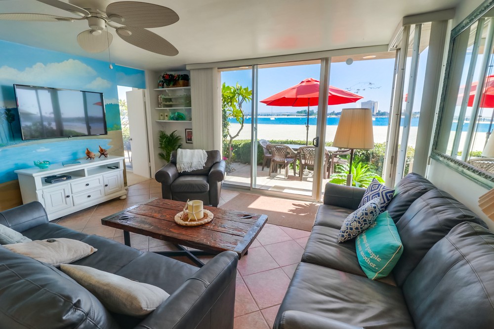 Virtual tour photo 6 of 40 for 2868 Bayside Walk
