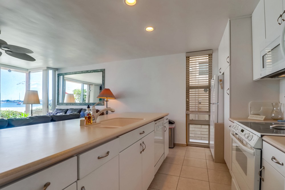 Virtual tour photo 13 of 40 for 2868 Bayside Walk