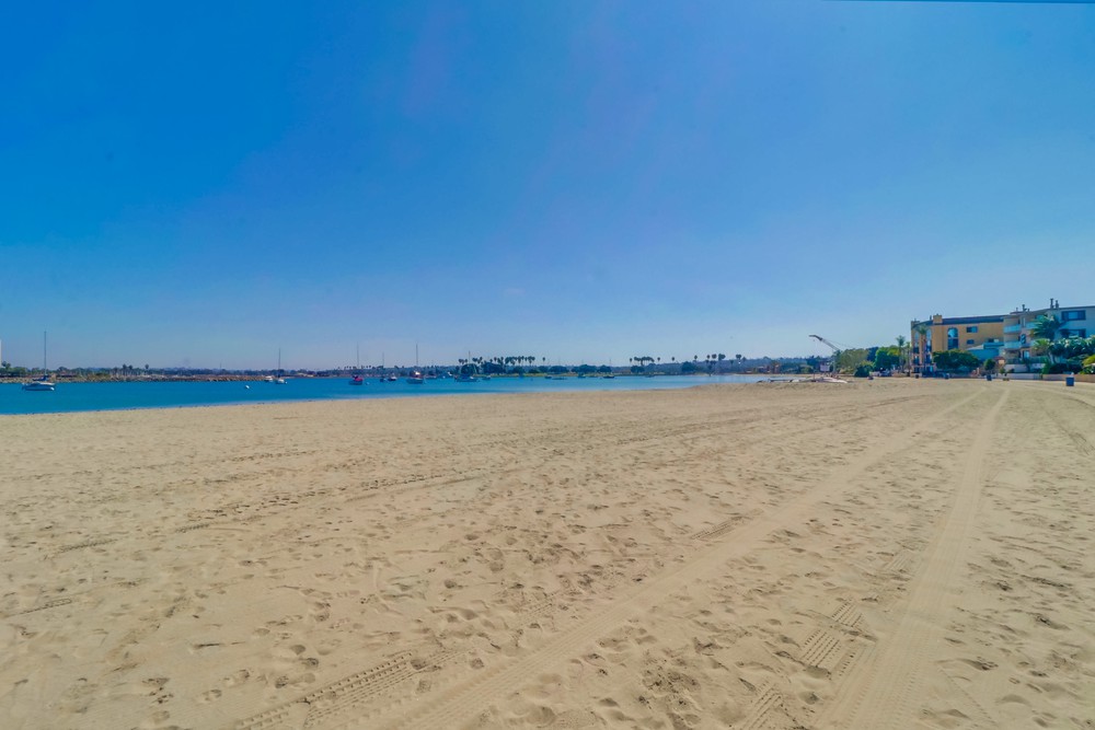 Virtual tour photo 38 of 40 for 2868 Bayside Walk