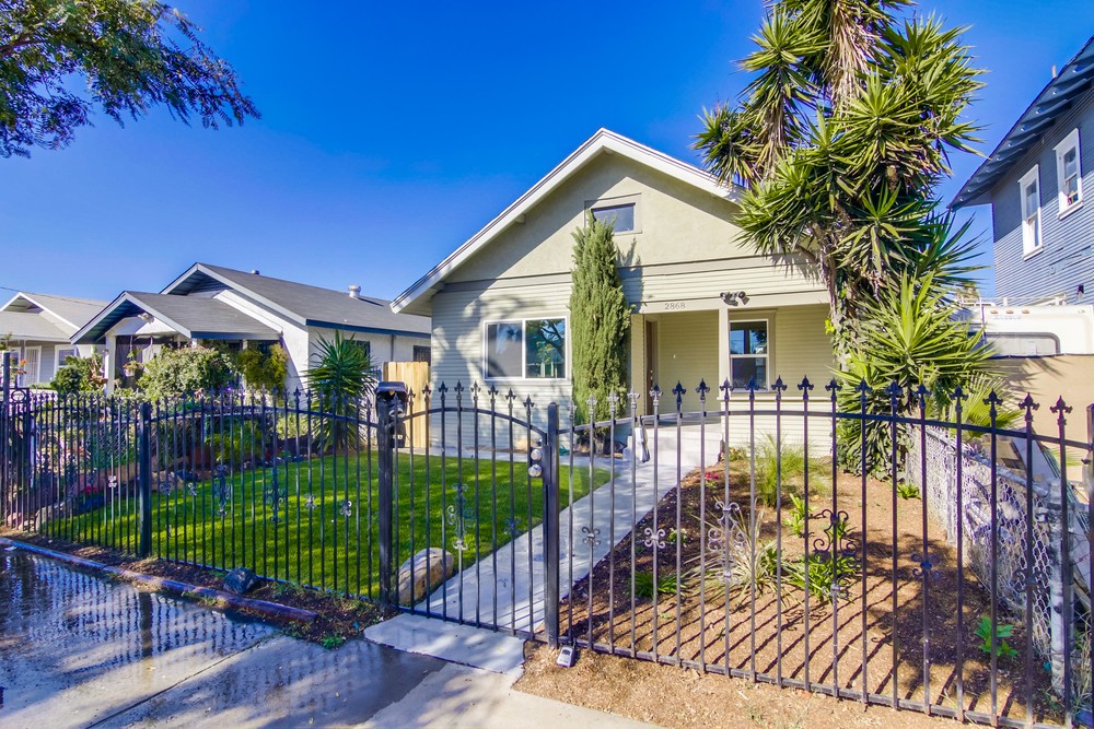 Virtual tour photo 1 of 44 for 2868 Clay Ave