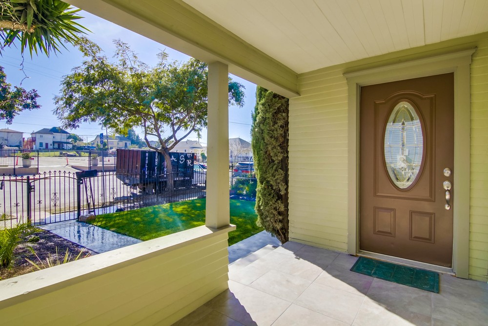 Virtual tour photo 9 of 44 for 2868 Clay Ave
