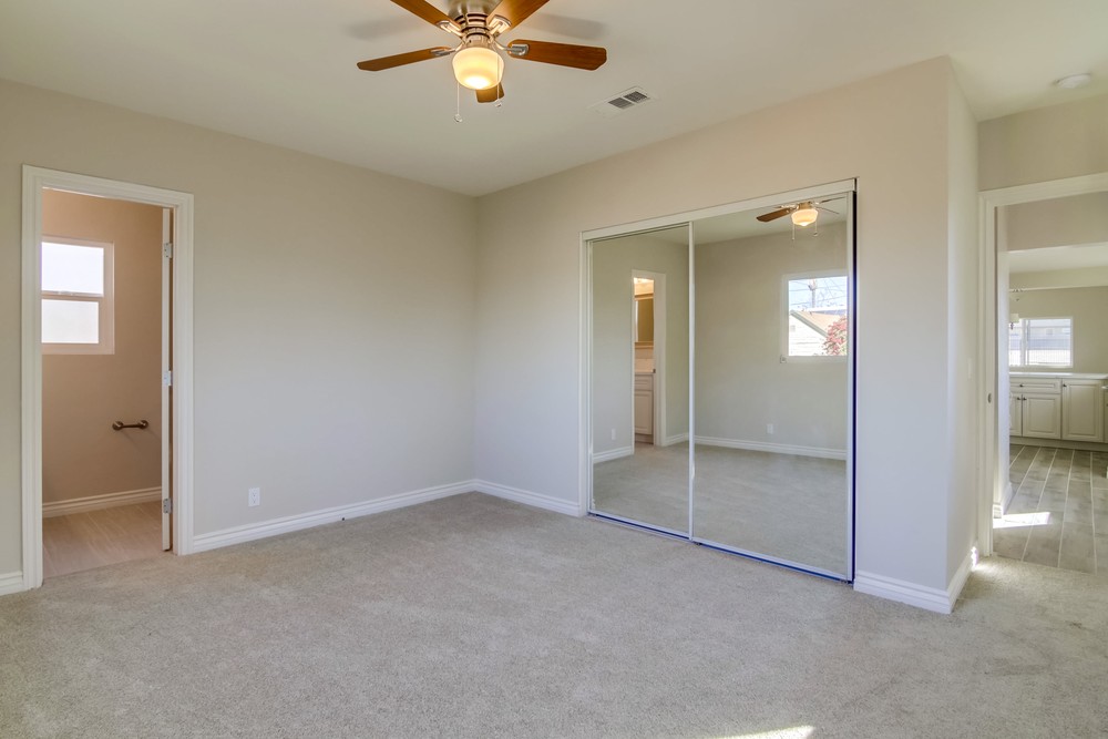 Virtual tour photo 30 of 44 for 2868 Clay Ave