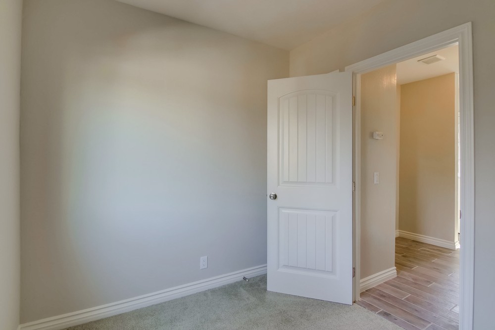 Virtual tour photo 39 of 44 for 2868 Clay Ave