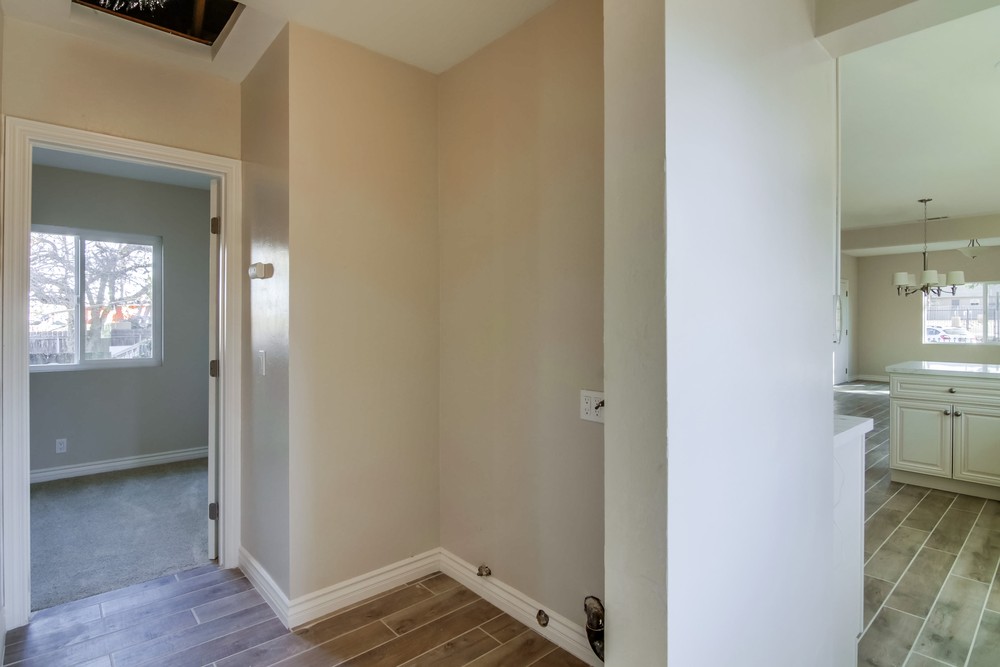 Virtual tour photo 42 of 44 for 2868 Clay Ave