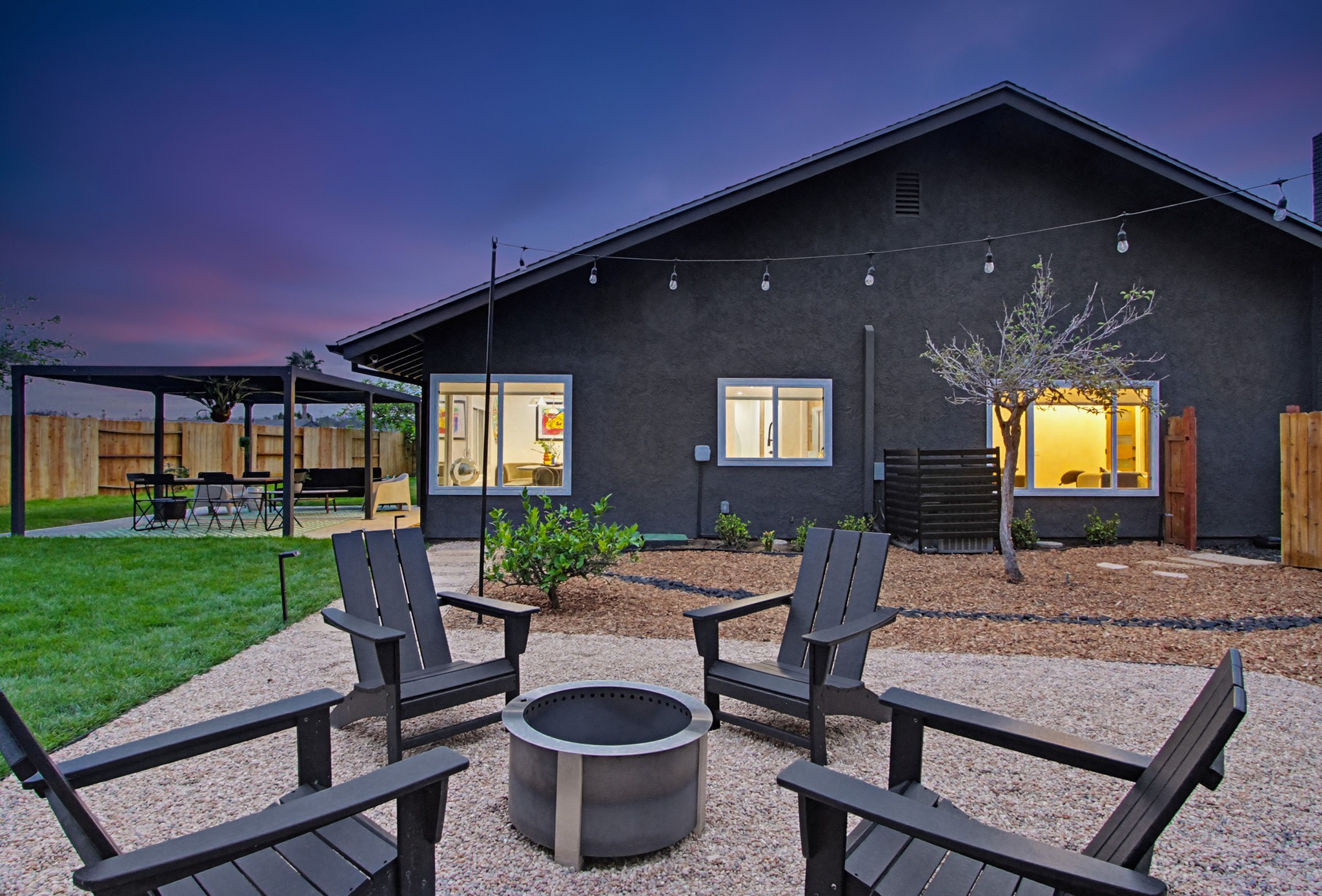 Virtual tour photo 15 of 86 for 287 Sharp Pl