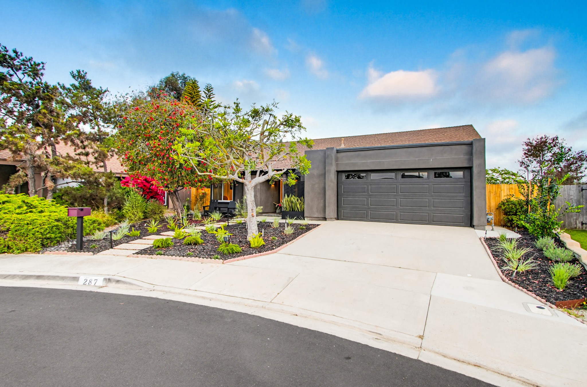 Virtual tour photo 67 of 86 for 287 Sharp Pl