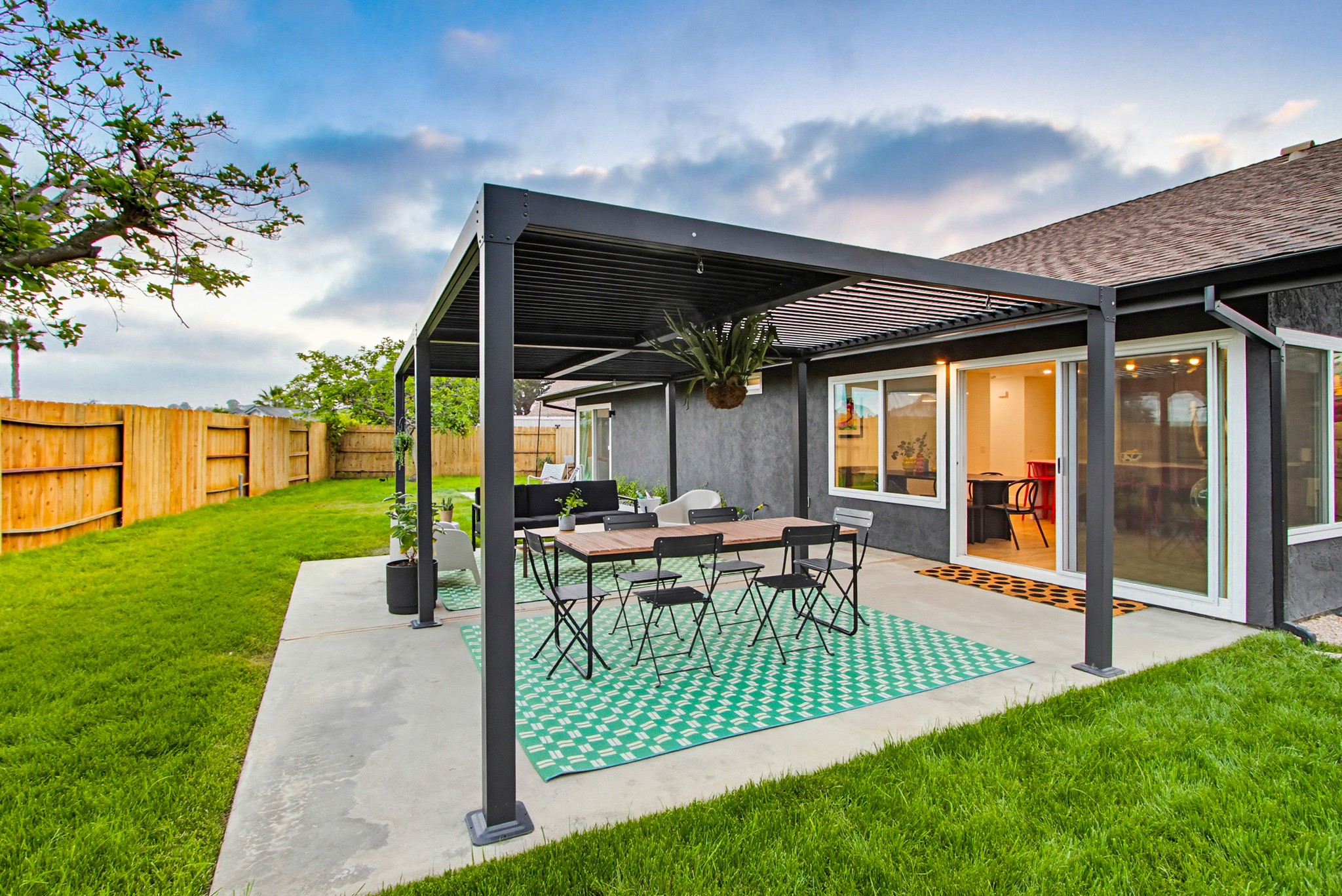 Virtual tour photo 75 of 86 for 287 Sharp Pl