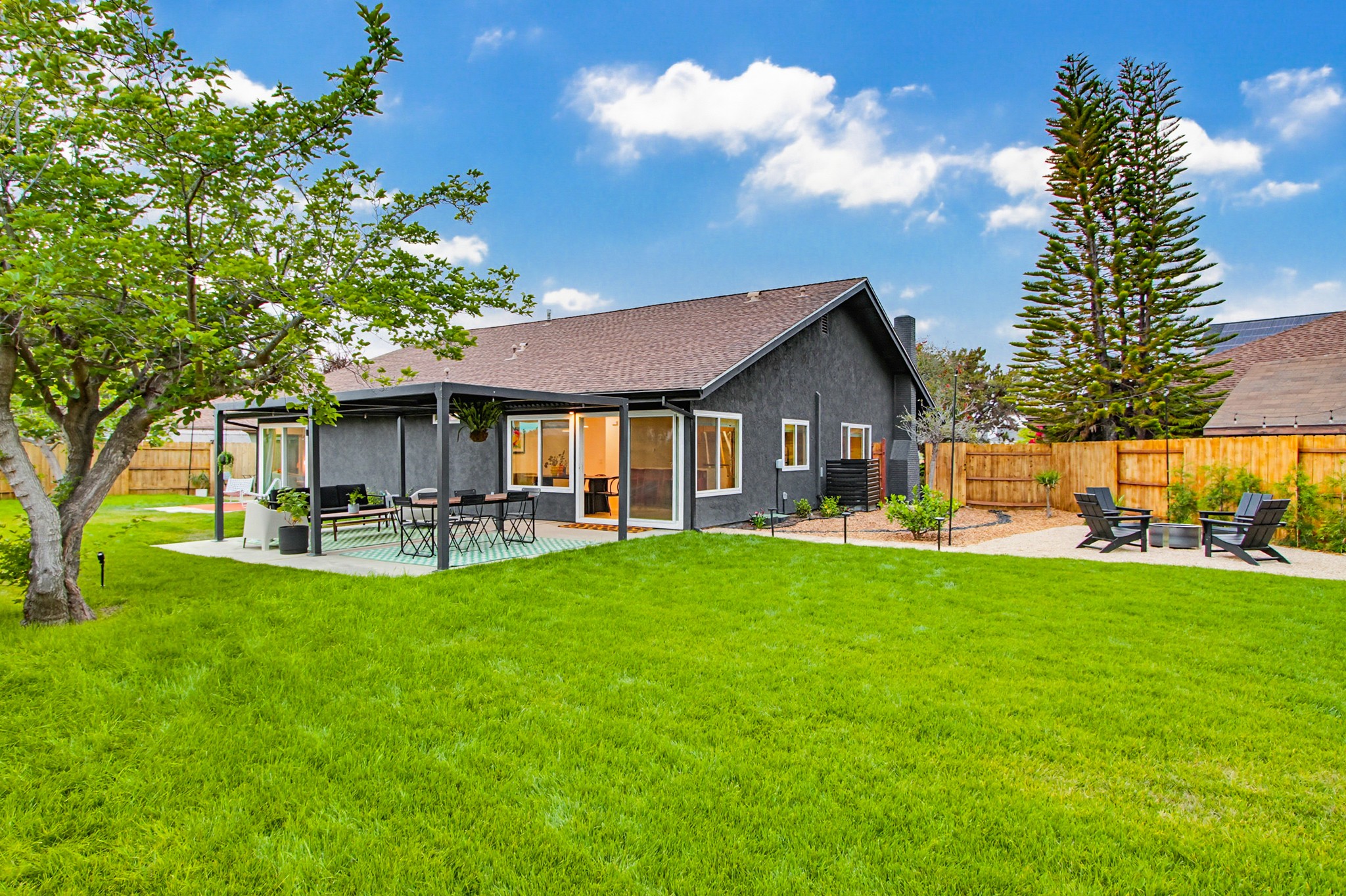 Virtual tour photo 86 of 86 for 287 Sharp Pl