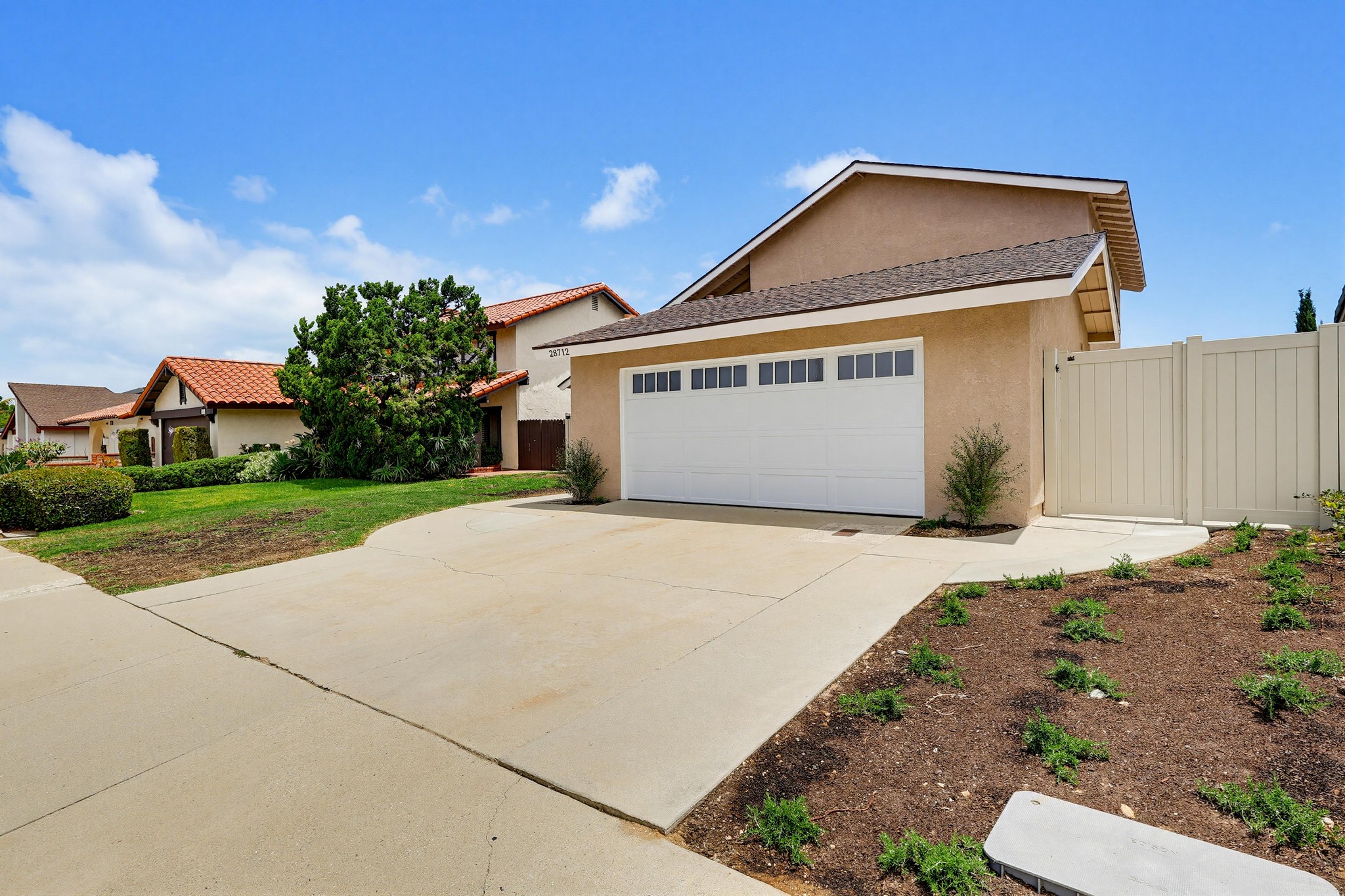 Virtual tour photo 3 of 69 for 28712 Mt Rushmore Rd