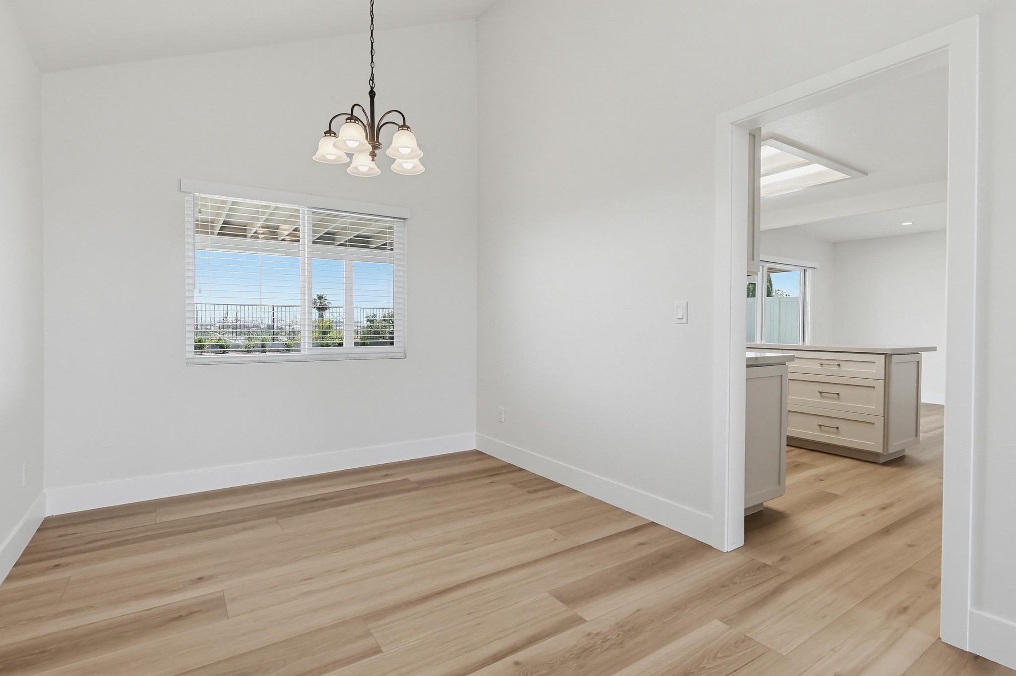 Virtual tour photo 17 of 69 for 28712 Mt Rushmore Rd