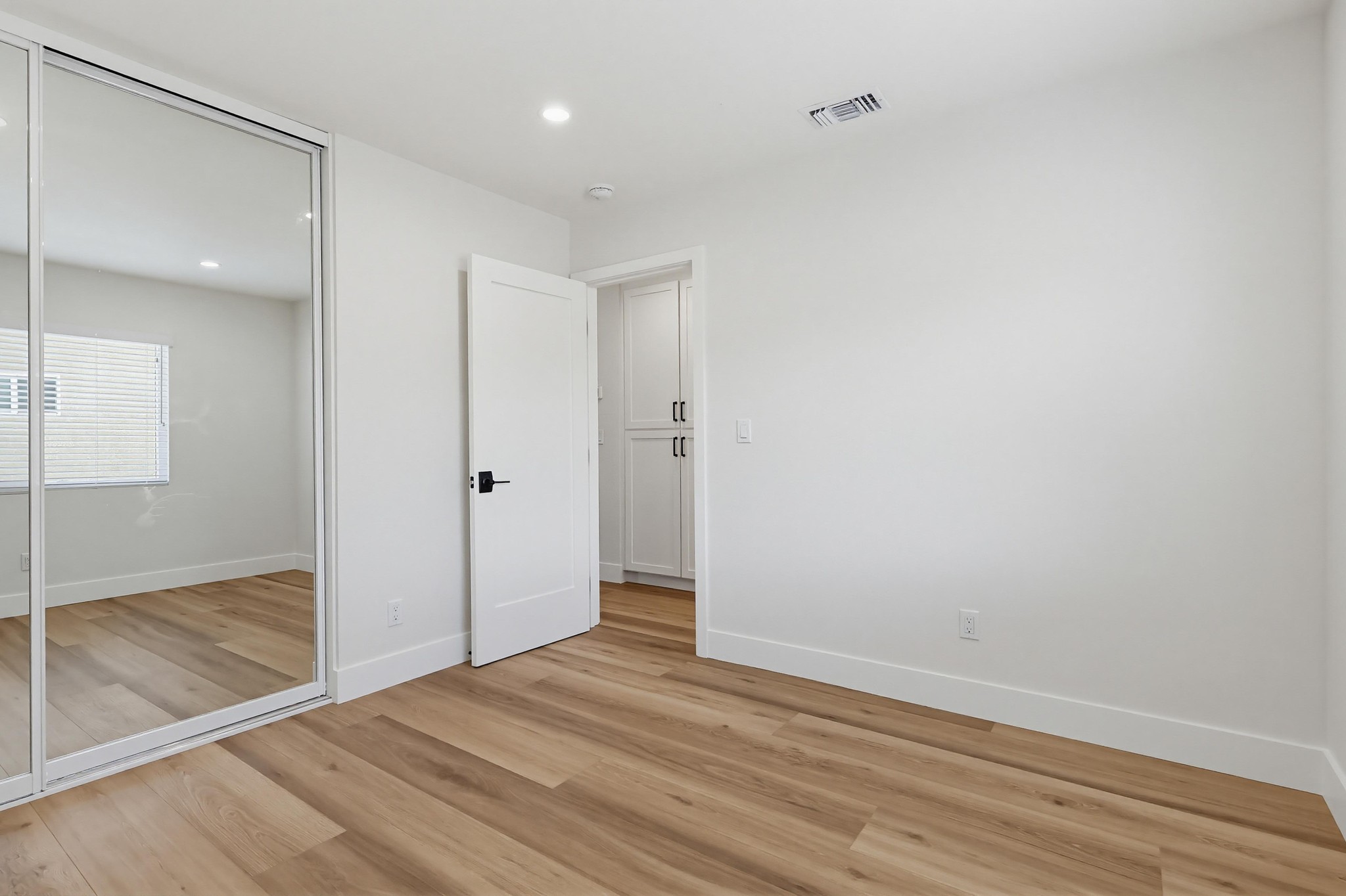 Virtual tour photo 46 of 69 for 28712 Mt Rushmore Rd