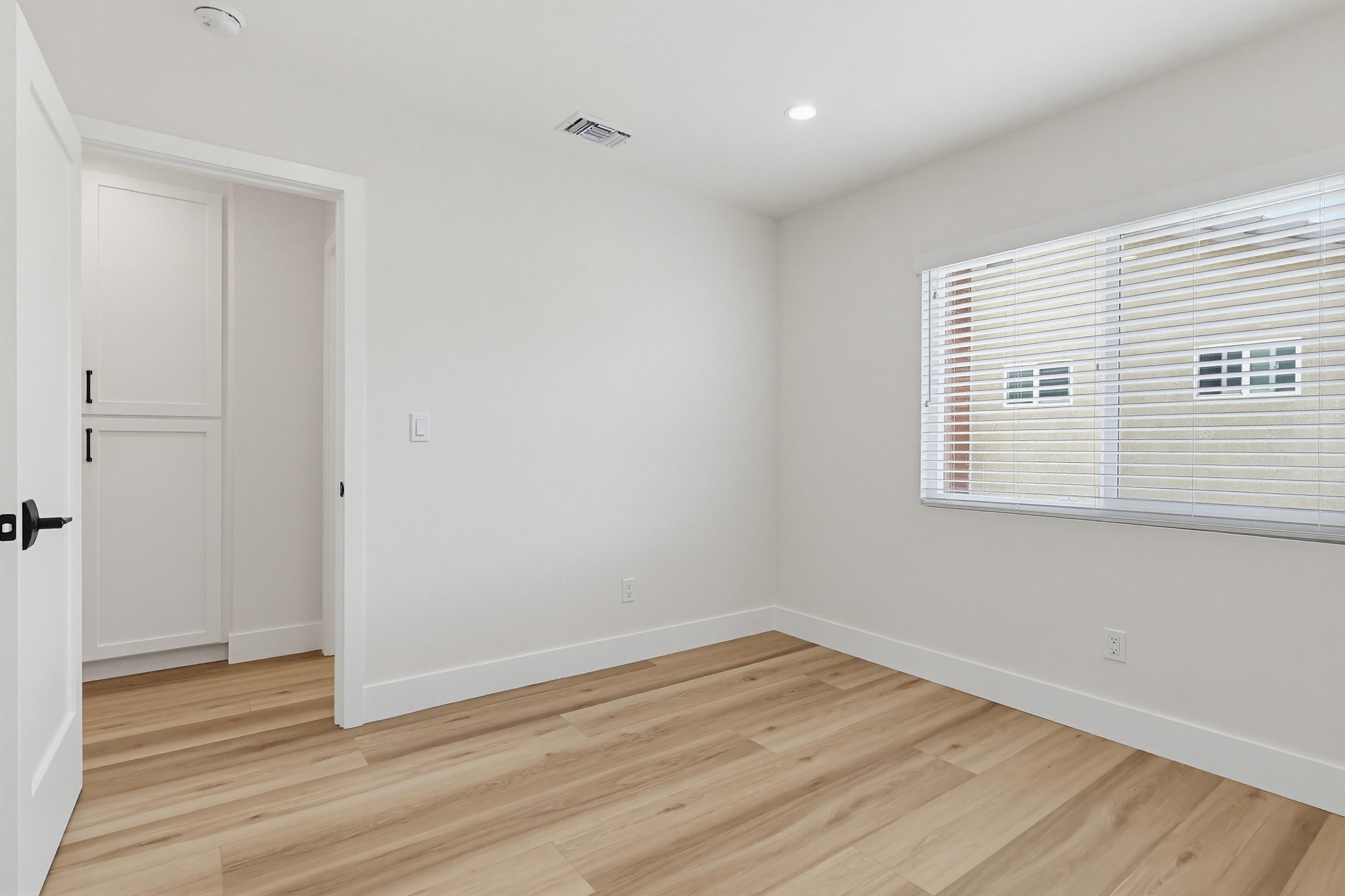Virtual tour photo 47 of 69 for 28712 Mt Rushmore Rd