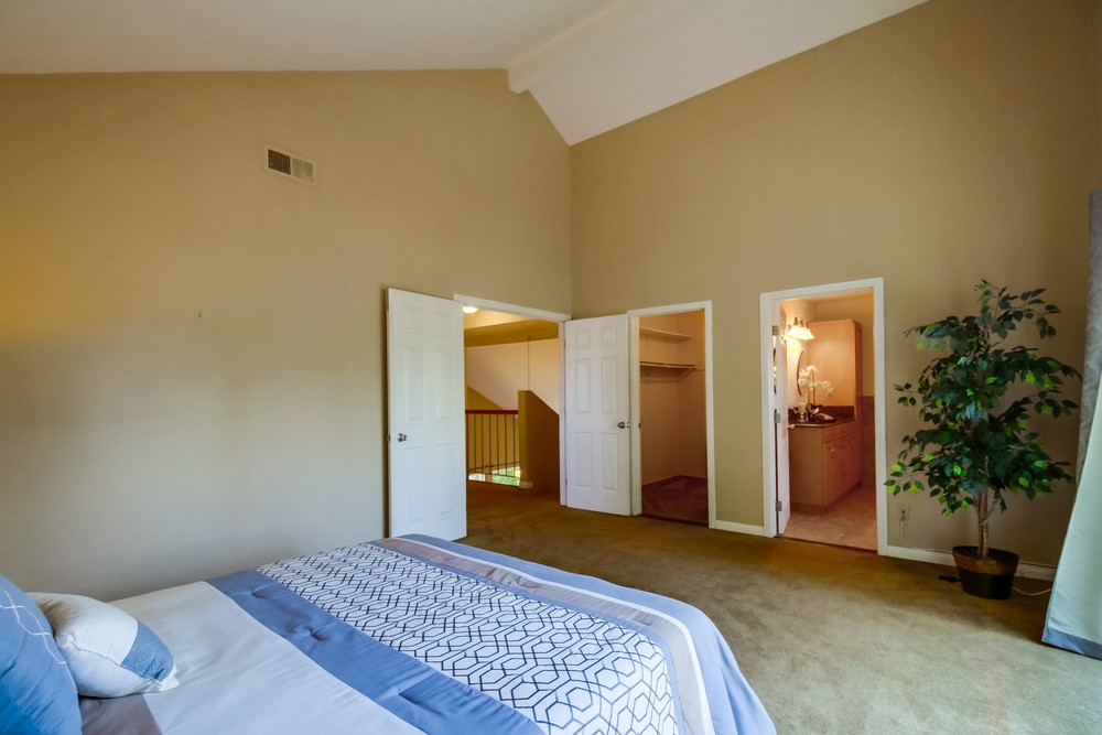 Virtual tour photo 33 of 67 for 2872 Brannick Pl