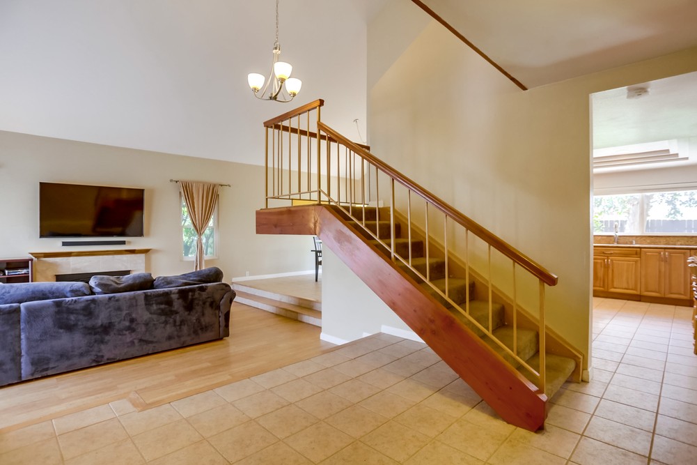 Virtual tour photo 9 of 69 for 2872 Brannick Pl